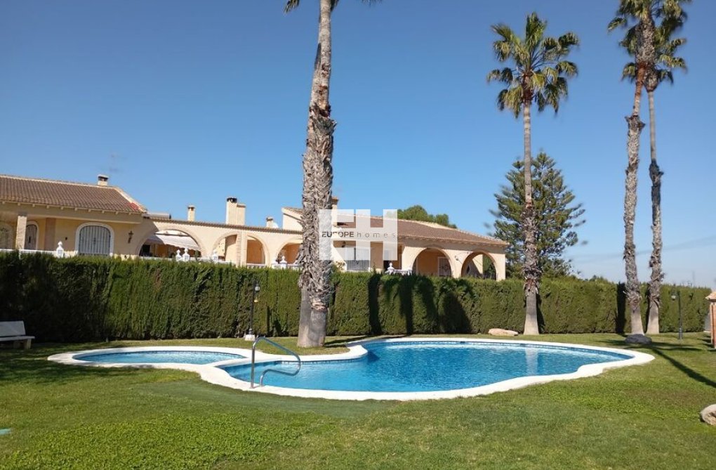 Wiederverkauf - town house - Catral - Costa Blanca