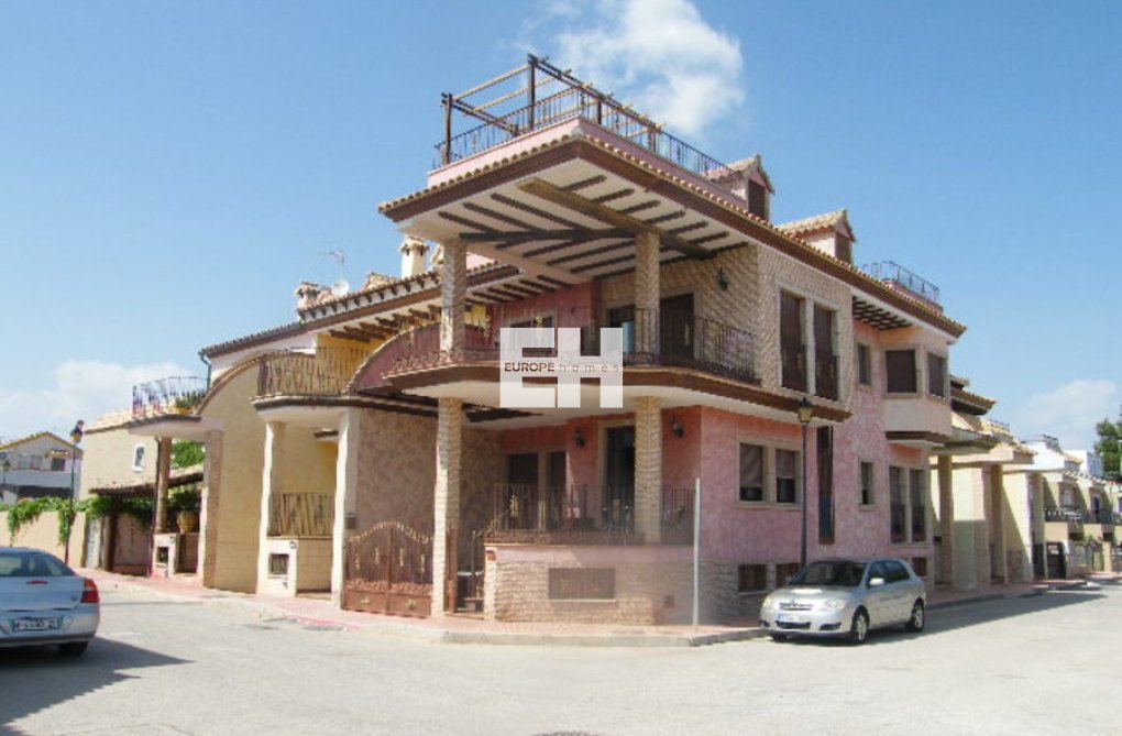Wiederverkauf - town house - Daya Nueva - Costa Blanca