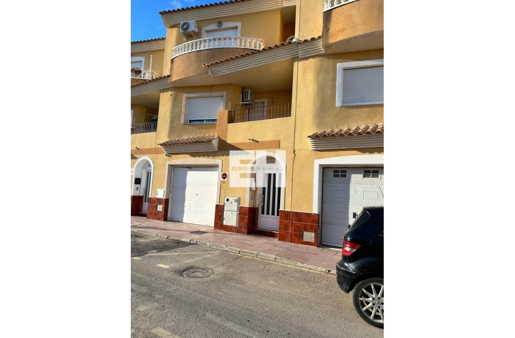 Wiederverkauf - town house - Los Alcázares