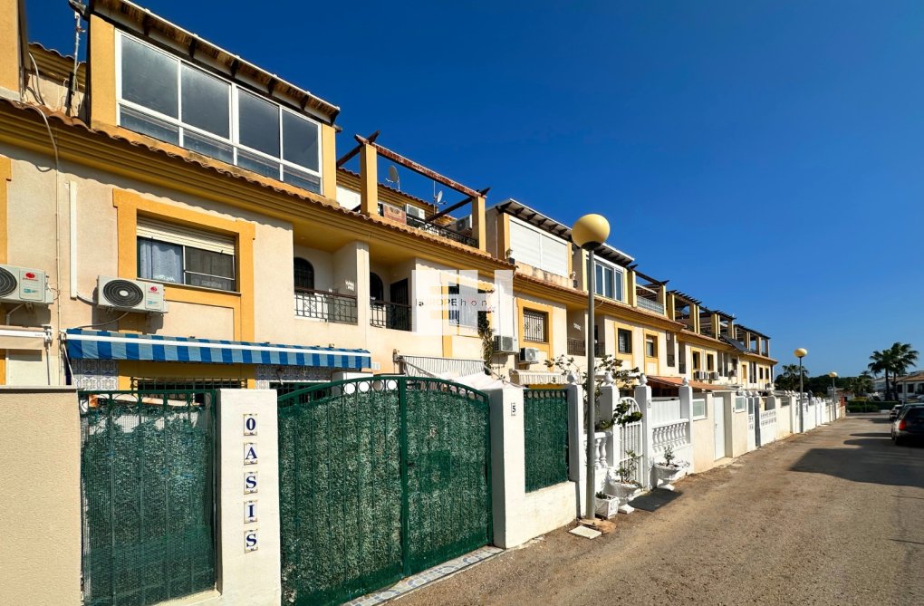 Wiederverkauf - town house - Orihuela Costa - Costa Blanca
