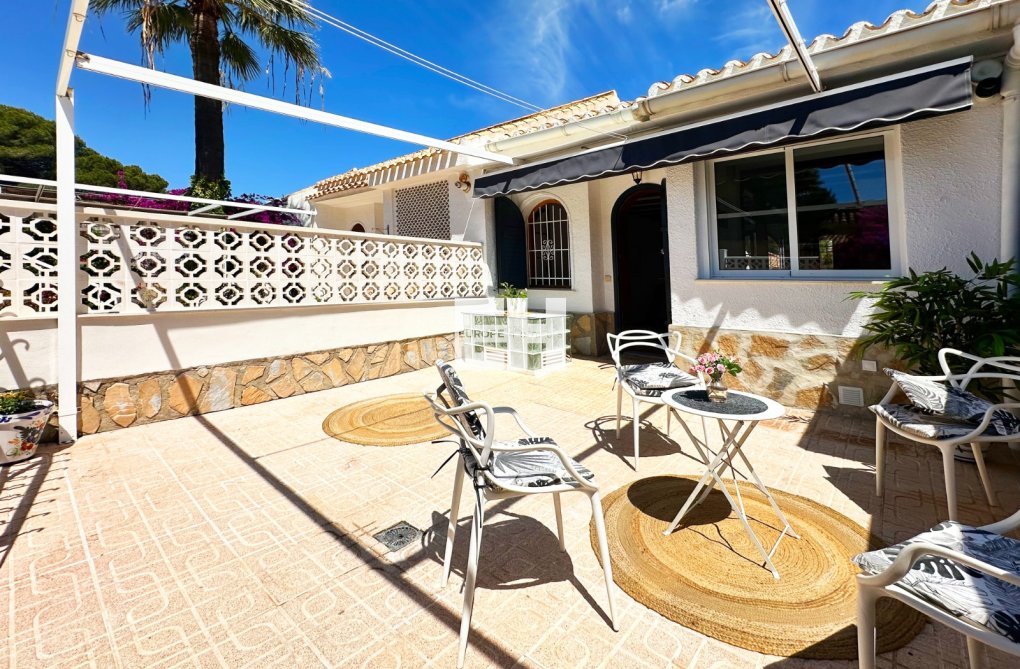 Wiederverkauf - town house - Orihuela Costa - Costa Blanca