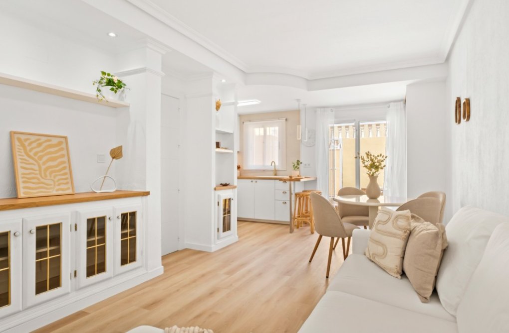 Wiederverkauf - town house - Orihuela Costa - Costa Blanca