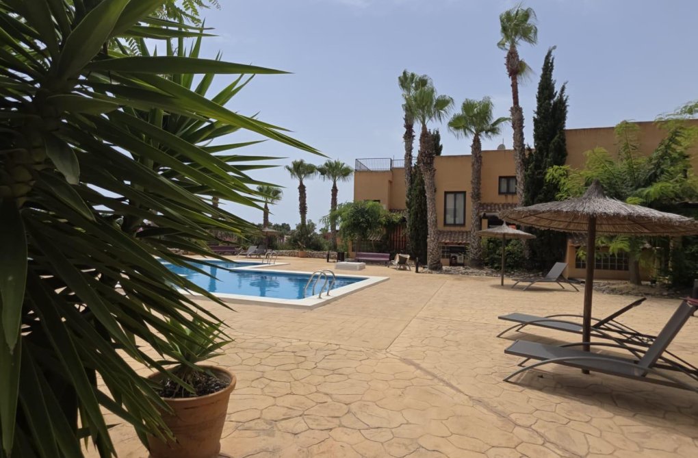 Wiederverkauf - town house - Orihuela Costa - Las Filipinas
