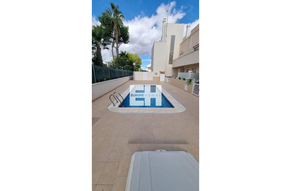 Wiederverkauf - town house - Orihuela Costa - Villamartín-las Filipinas