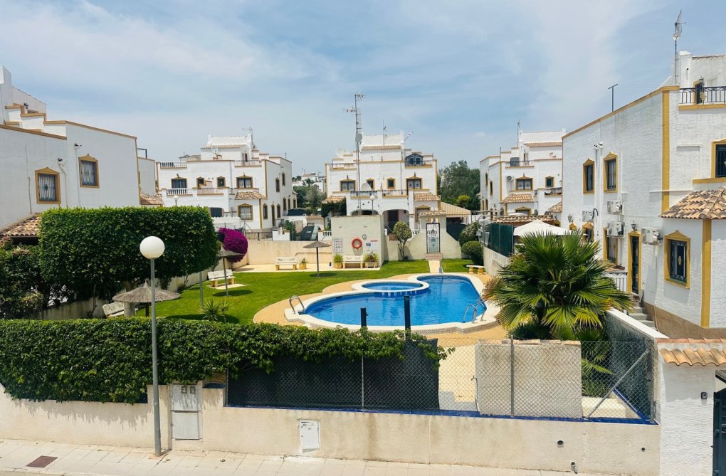 Wiederverkauf - town house - Orihuela - Inland