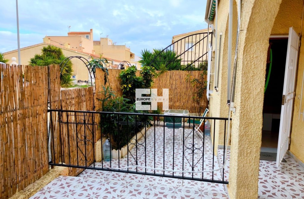 Wiederverkauf - town house - San Fulgencio - La Marina - Urb. La Marina