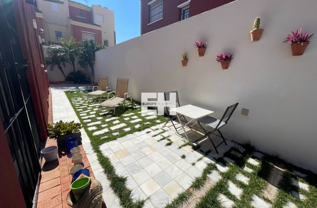 Wiederverkauf - town house - Torre de la Horadada - Costa Blanca