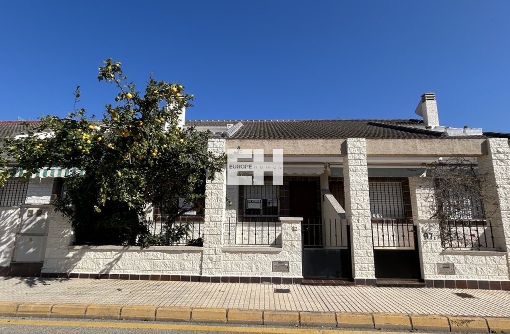 Wiederverkauf - town house - Torre de la Horadada - Costa Blanca