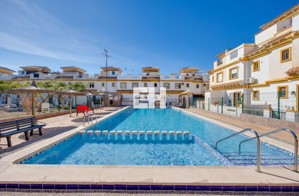 Wiederverkauf - town house - Torrevieja - Aguas Nuevas