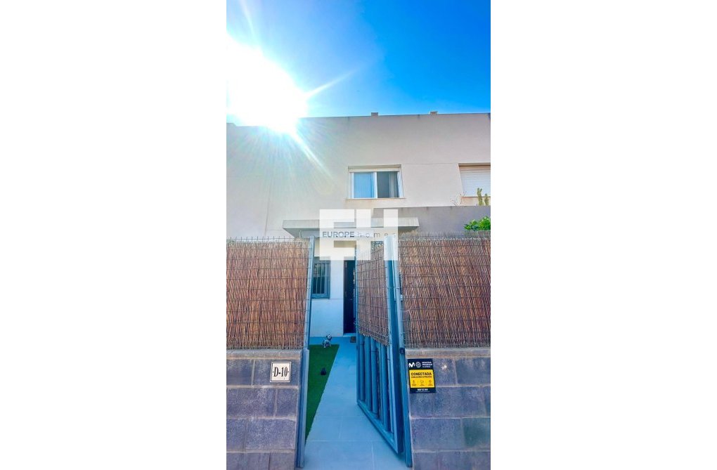 Wiederverkauf - town house - Torrevieja - Aguas Nuevas