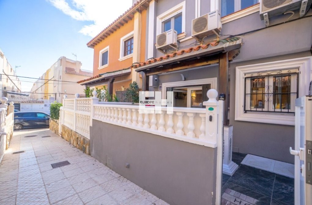 Wiederverkauf - town house - Torrevieja - Cabo Cervera