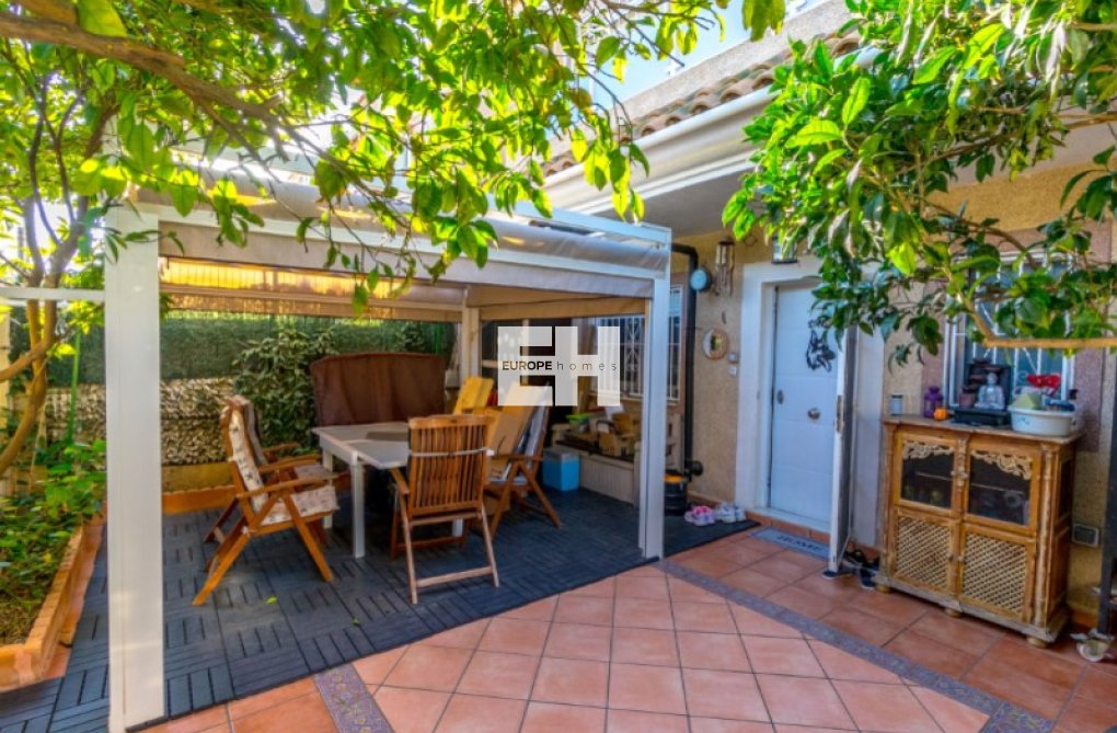 Wiederverkauf - town house - Torrevieja - Costa Blanca