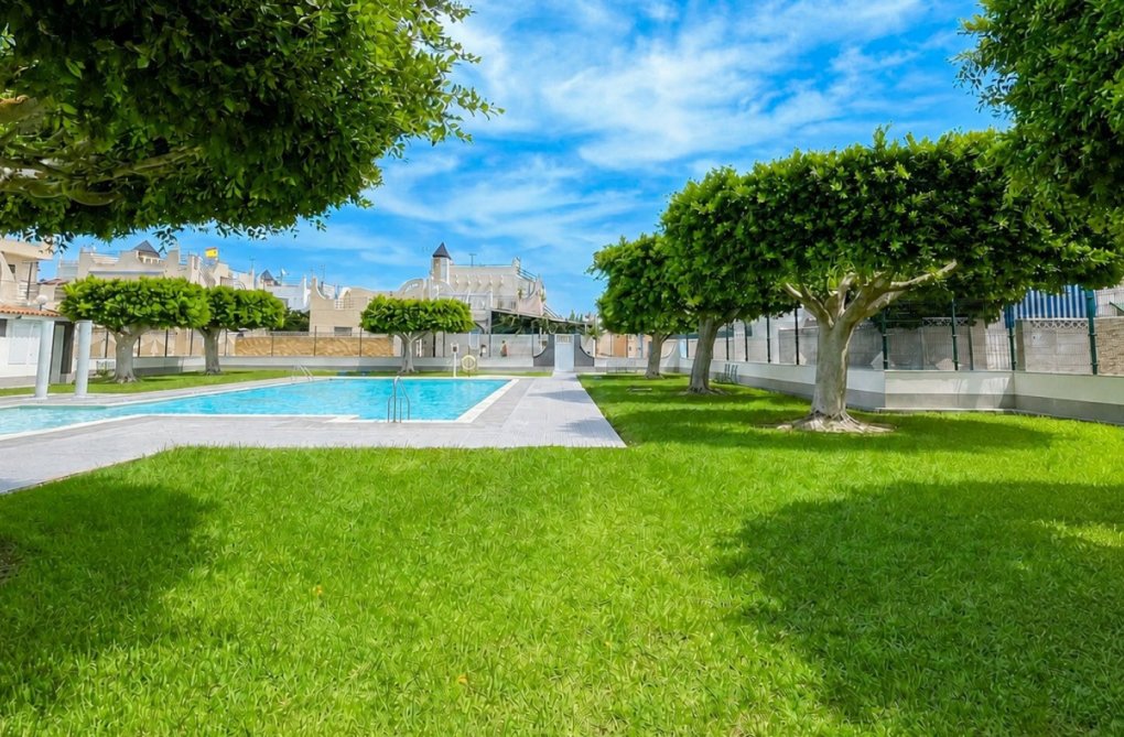 Wiederverkauf - town house - Torrevieja - Costa Blanca