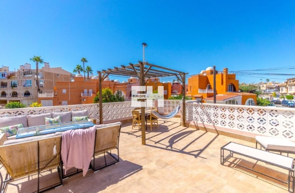 Wiederverkauf - town house - Torrevieja - Los Frutales/ La Rosaleda