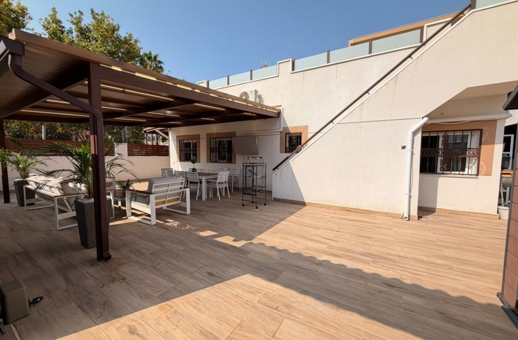 Wiederverkauf - town house - Torrevieja - Nueva Torrevieja