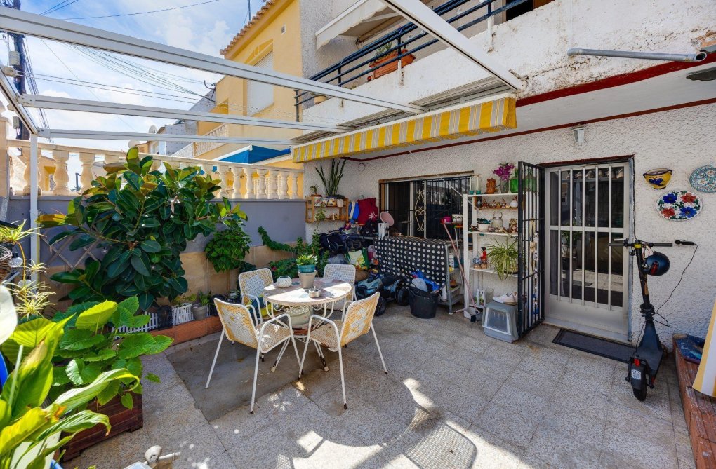 Wiederverkauf - town house - Torrevieja - Nueva Torrevieja