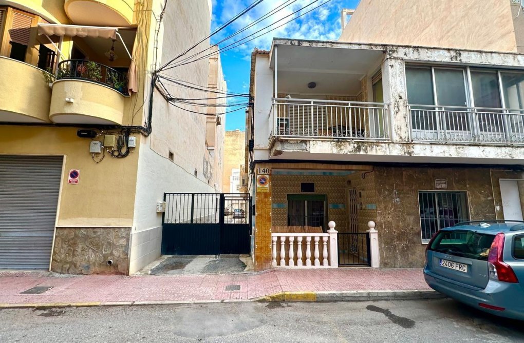 Wiederverkauf - town house - Torrevieja - Playa del Cura