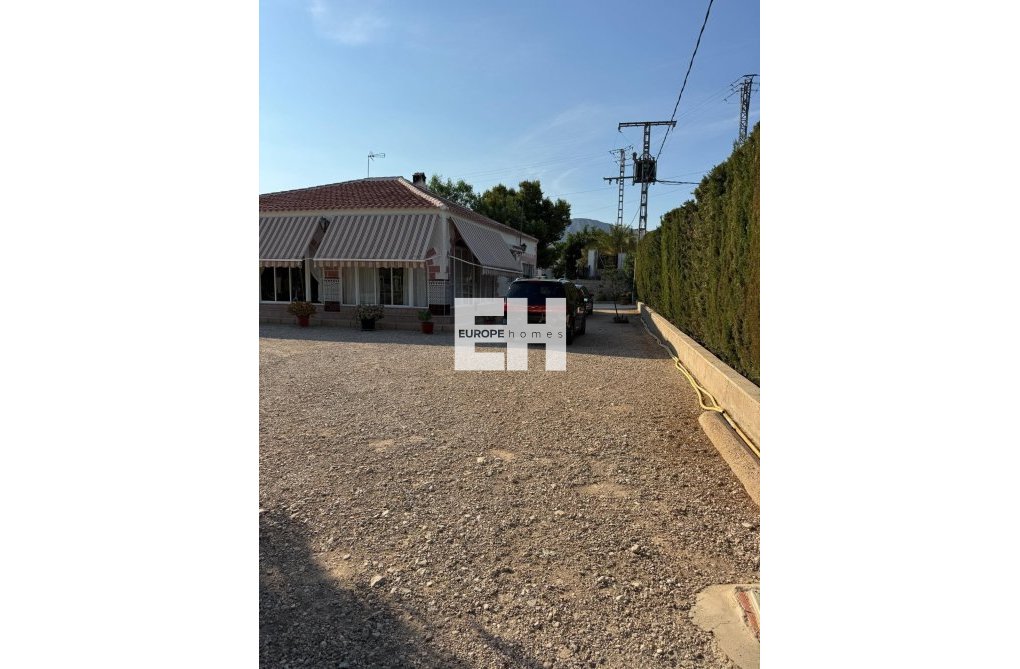 Wiederverkauf - villa - Albatera - Partida Lomas