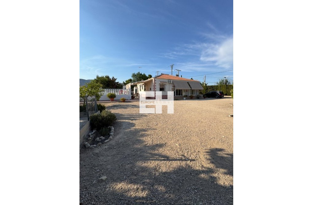 Wiederverkauf - villa - Albatera - Partida Lomas