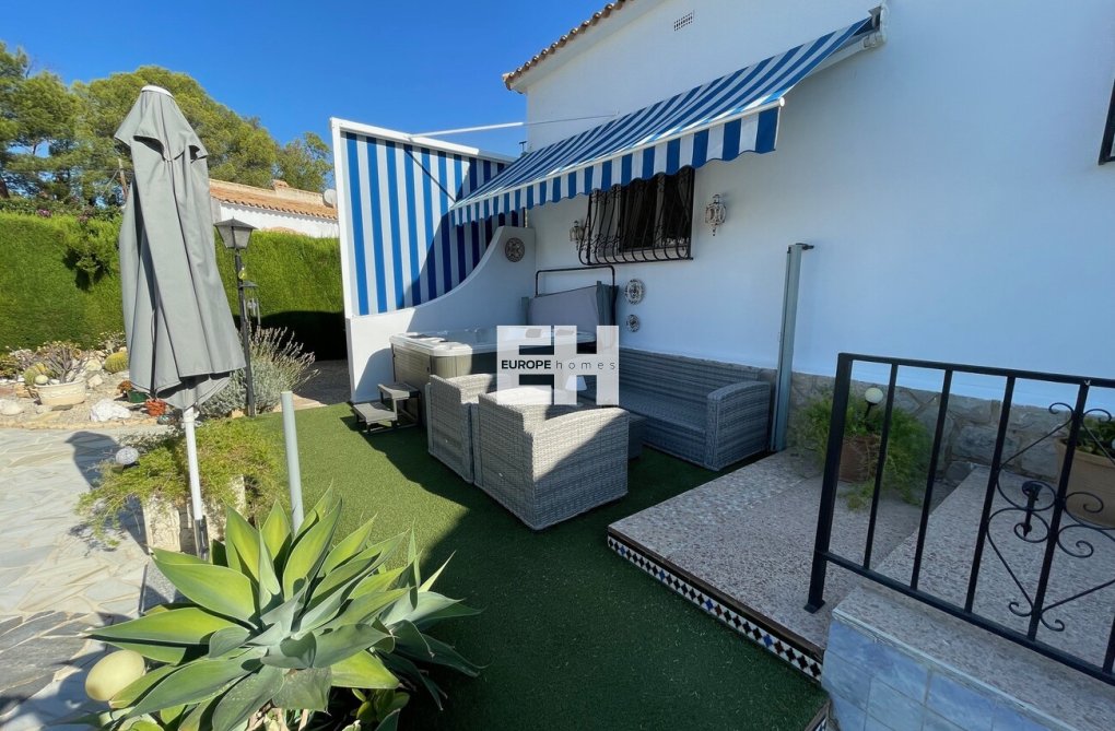Wiederverkauf - villa - Alfas del Pí - Costa Blanca