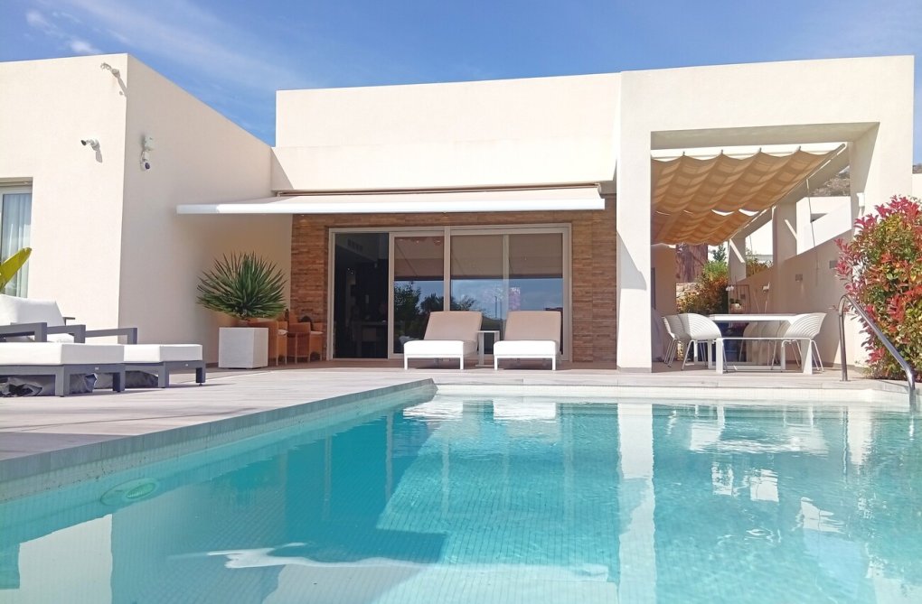 Wiederverkauf - villa - Algorfa - La Finca Golf