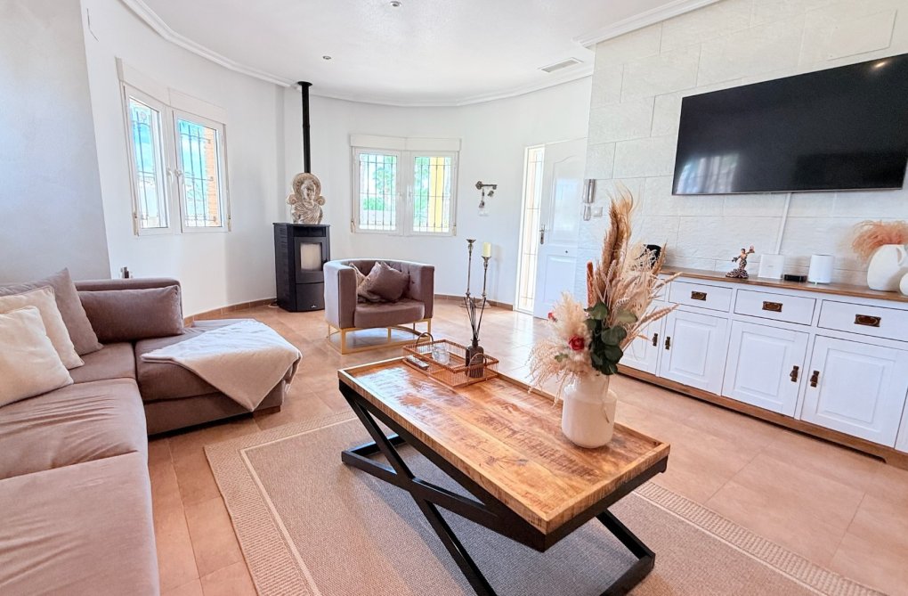 Wiederverkauf - villa - Catral - Costa Blanca