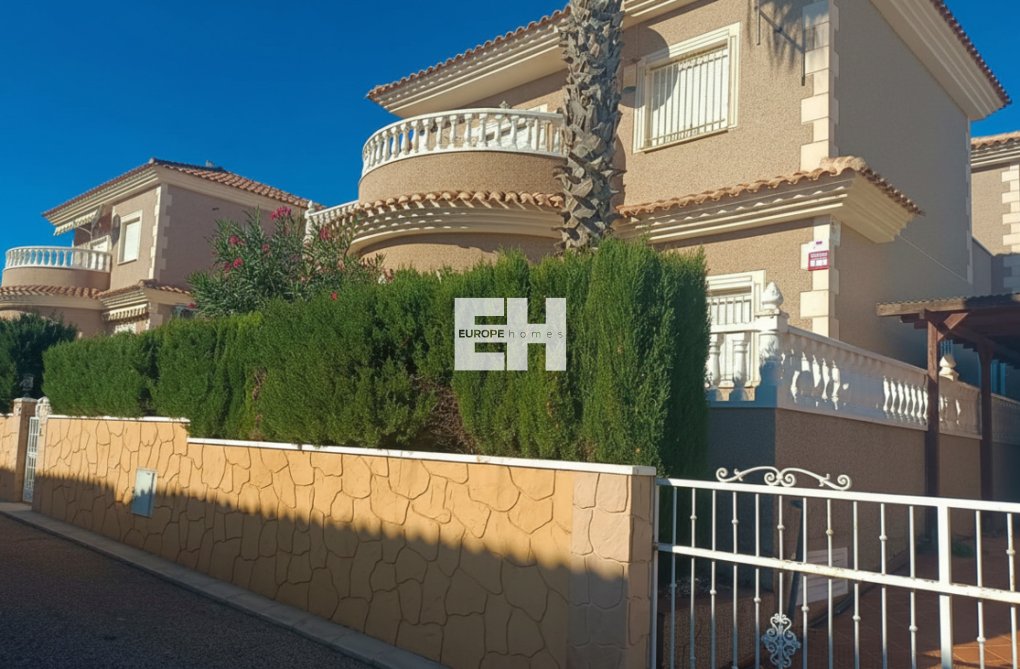 Wiederverkauf - villa - Los Altos - Costa Blanca