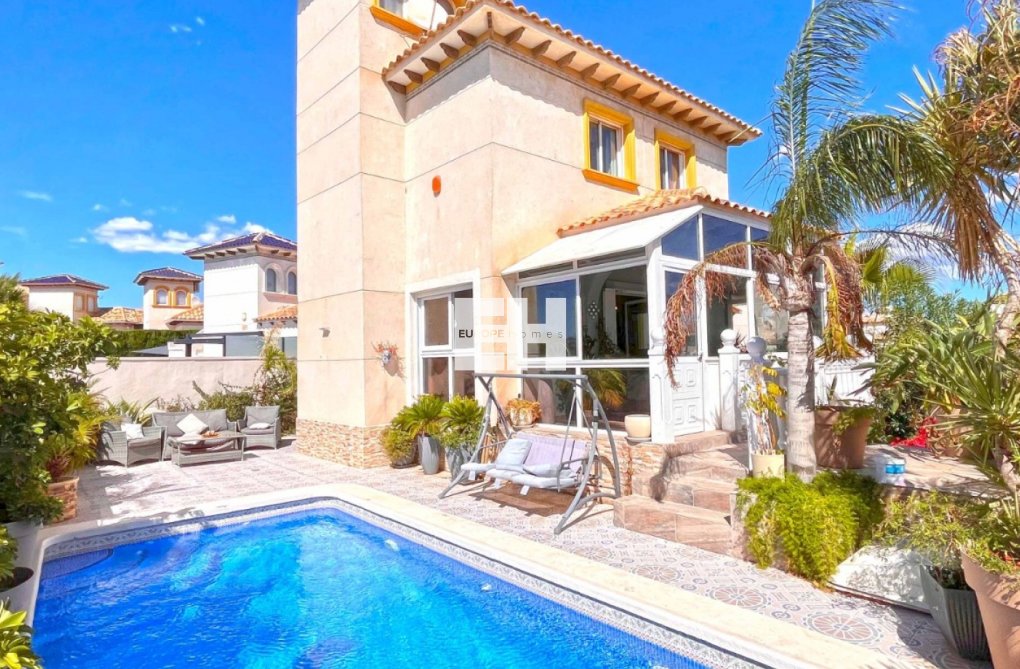 Wiederverkauf - villa - Orihuela Costa - Costa Blanca