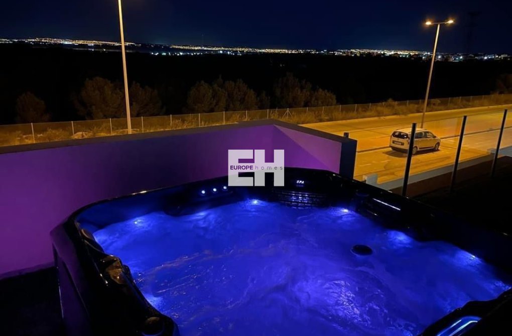 Wiederverkauf - villa - Orihuela Costa - Costa Blanca