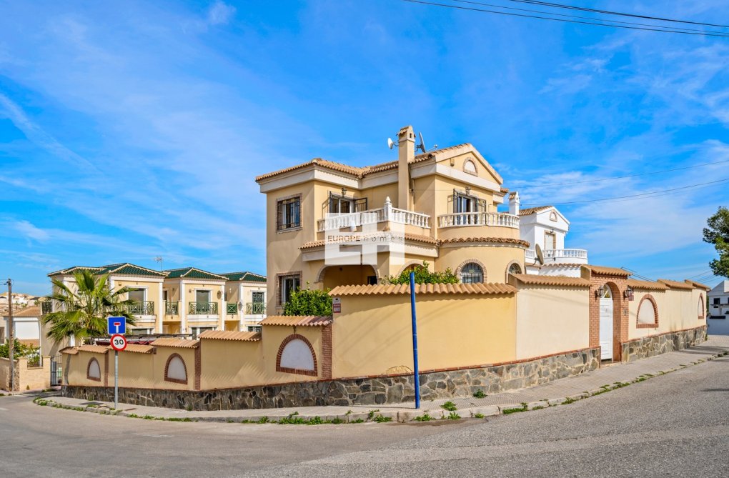 Wiederverkauf - villa - Orihuela Costa - Costa Blanca