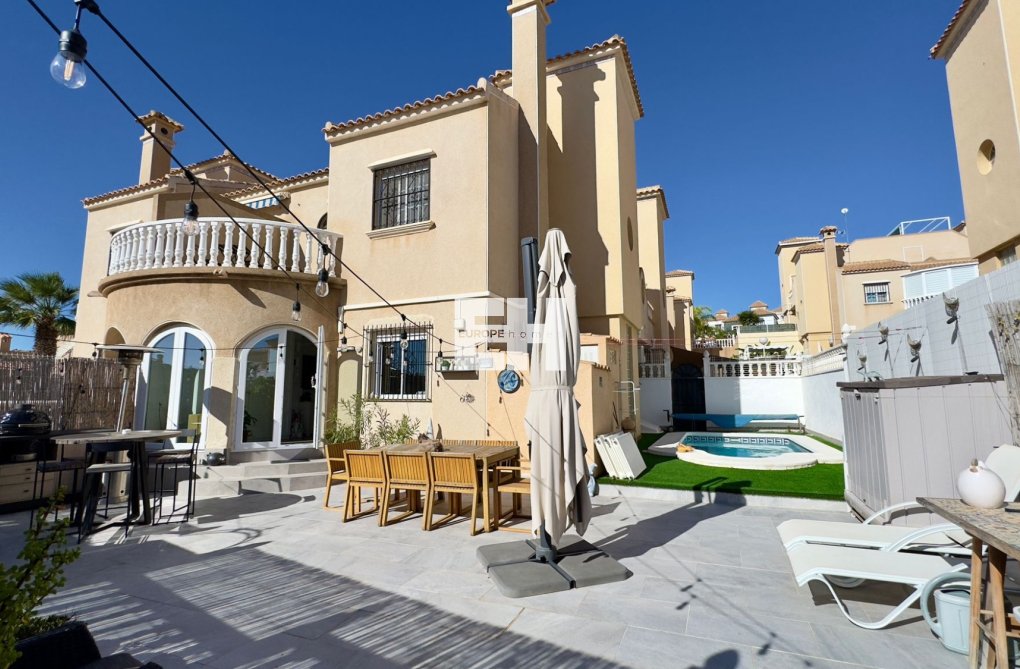 Wiederverkauf - villa - Orihuela Costa - Costa Blanca