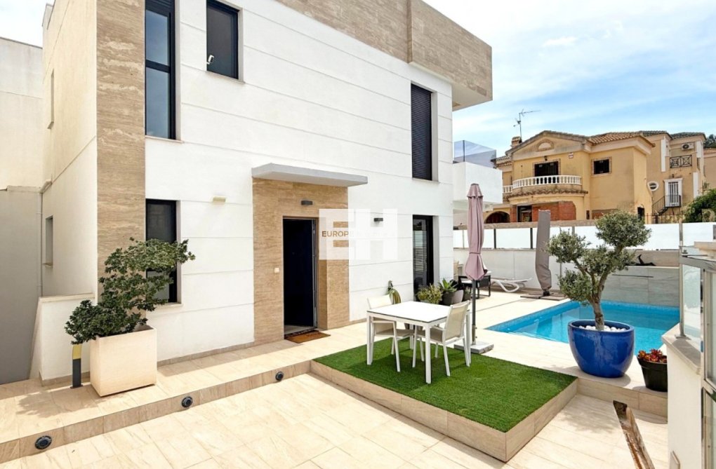 Wiederverkauf - villa - Orihuela Costa - Costa Blanca