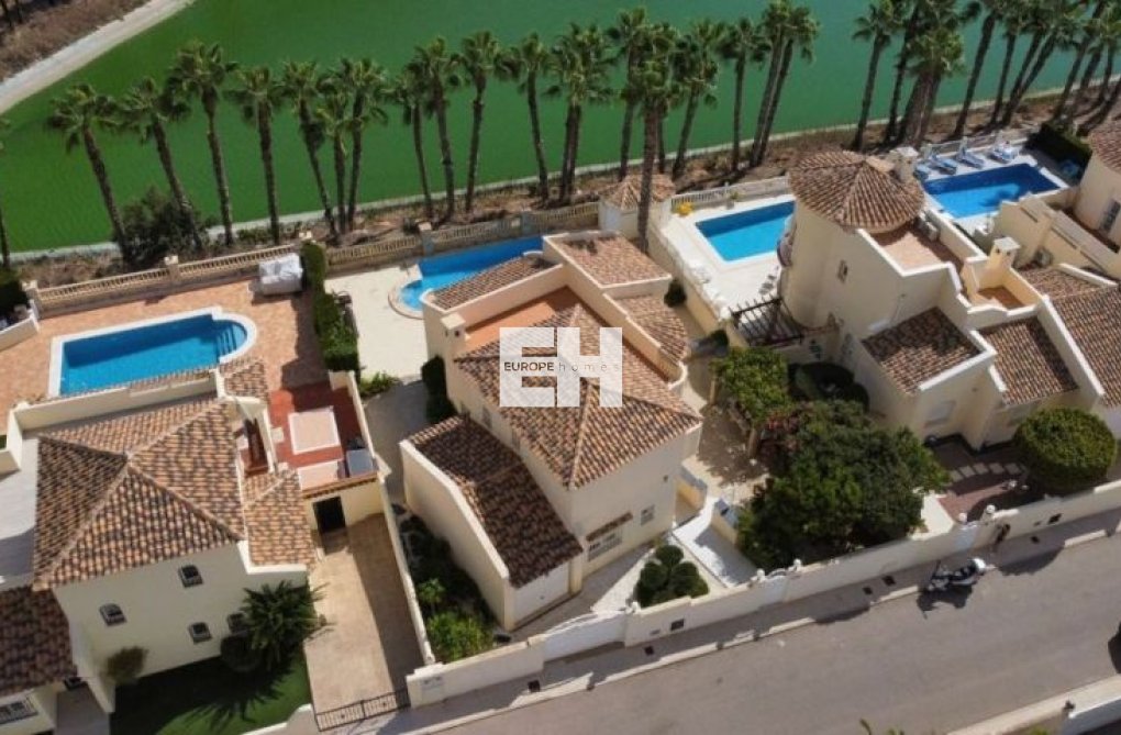 Wiederverkauf - villa - Orihuela Costa - Costa Blanca