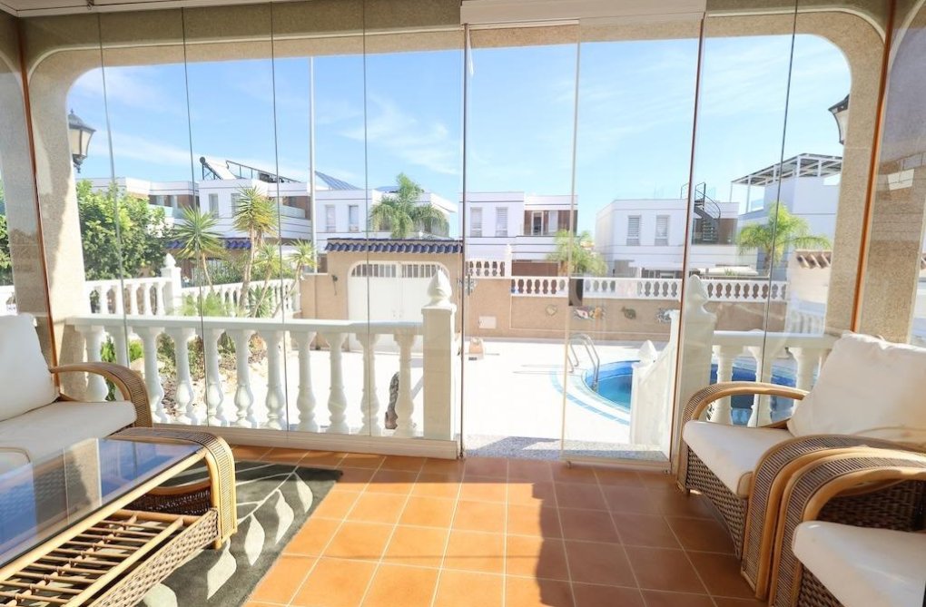 Wiederverkauf - villa - Orihuela Costa - Costa Blanca