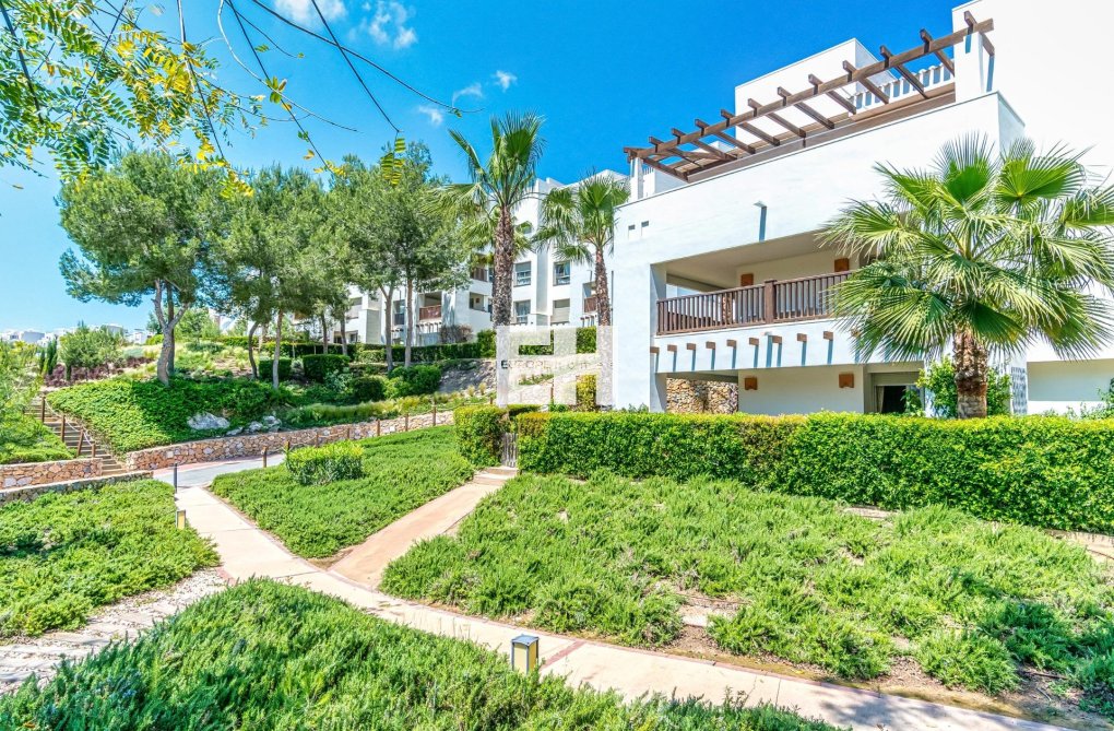 Wiederverkauf - villa - Orihuela - Las Colinas Golf