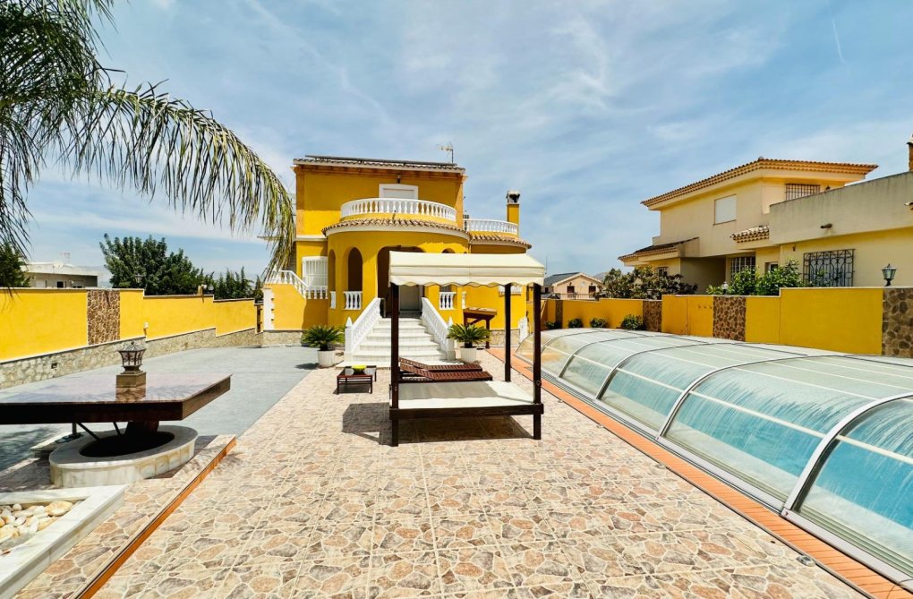 Wiederverkauf - villa - Orihuela - Urb. Montepinar