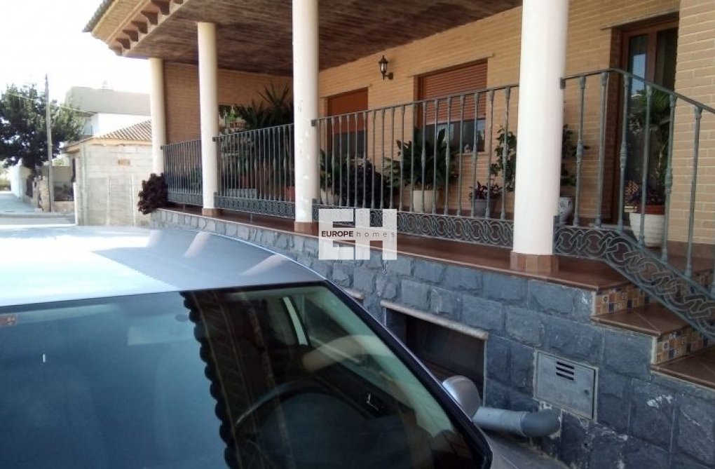 Wiederverkauf - villa - Pilar de la Horadada - Costa Blanca