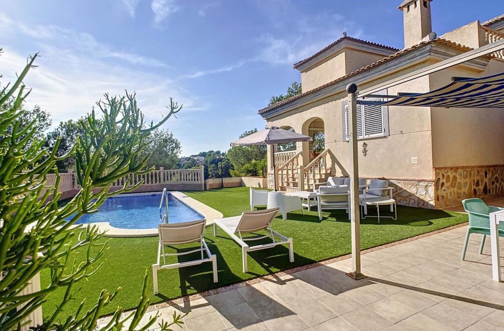 Wiederverkauf - villa - Pinar de Campoverde - Inland