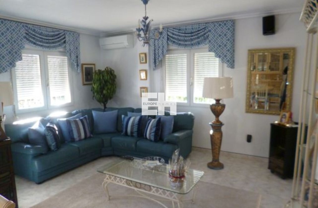 Wiederverkauf - villa - Playa Flamenca - Costa Blanca
