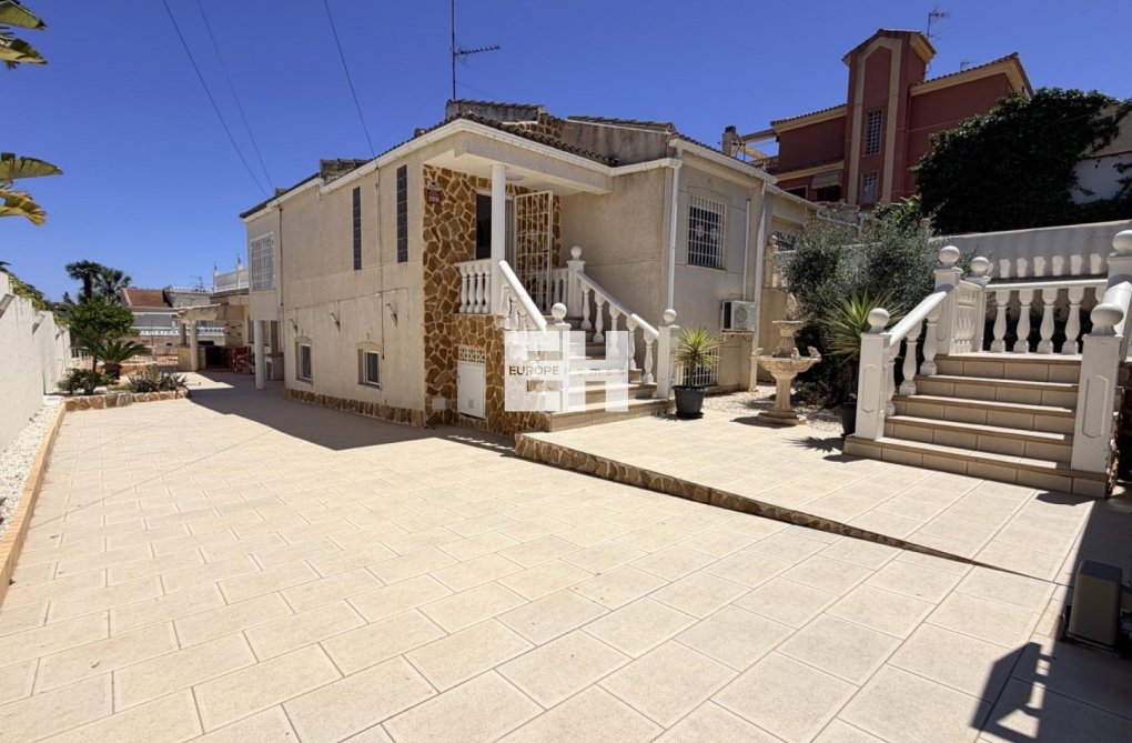 Wiederverkauf - villa - Torrevieja - Costa Blanca
