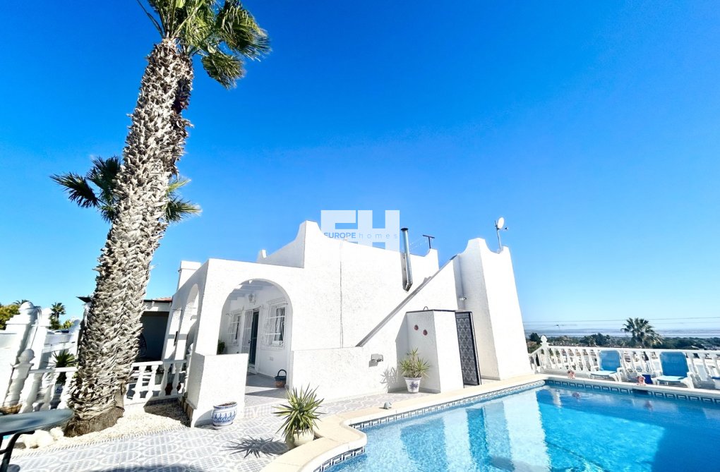 Wiederverkauf - villa - Villamartin - Costa Blanca