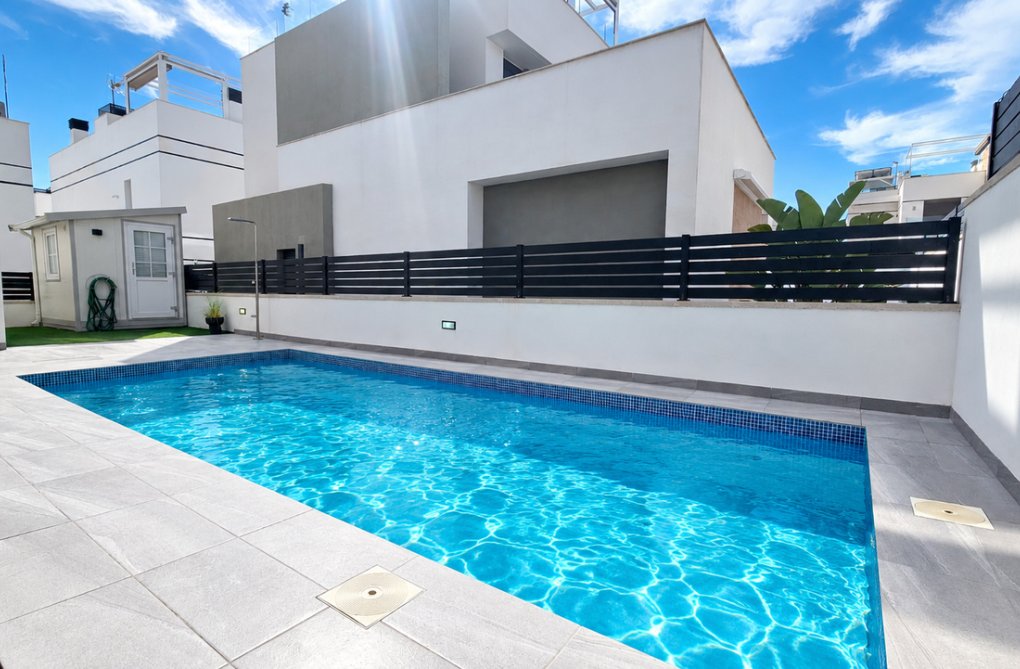 Wiederverkauf - villa - Villamartin - Costa Blanca