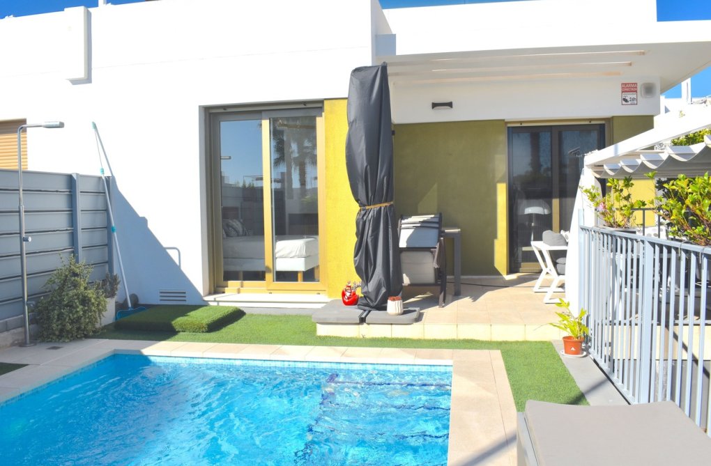 Wiederverkauf - villa - Vistabella Golf Entre Naranjos - Inland