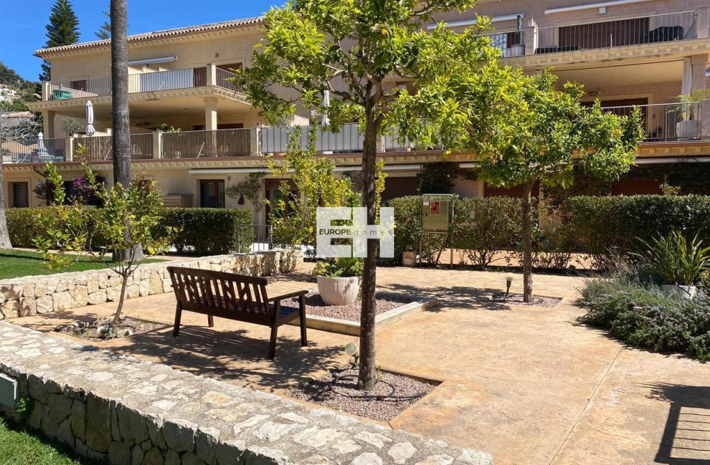Wiederverkauf - Wohnung - Benissa Costa - Costa Blanca