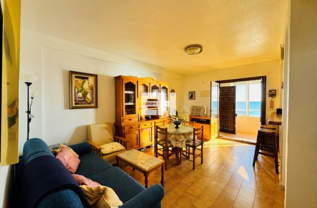 Wiederverkauf - Wohnung - La Mata - Costa Blanca