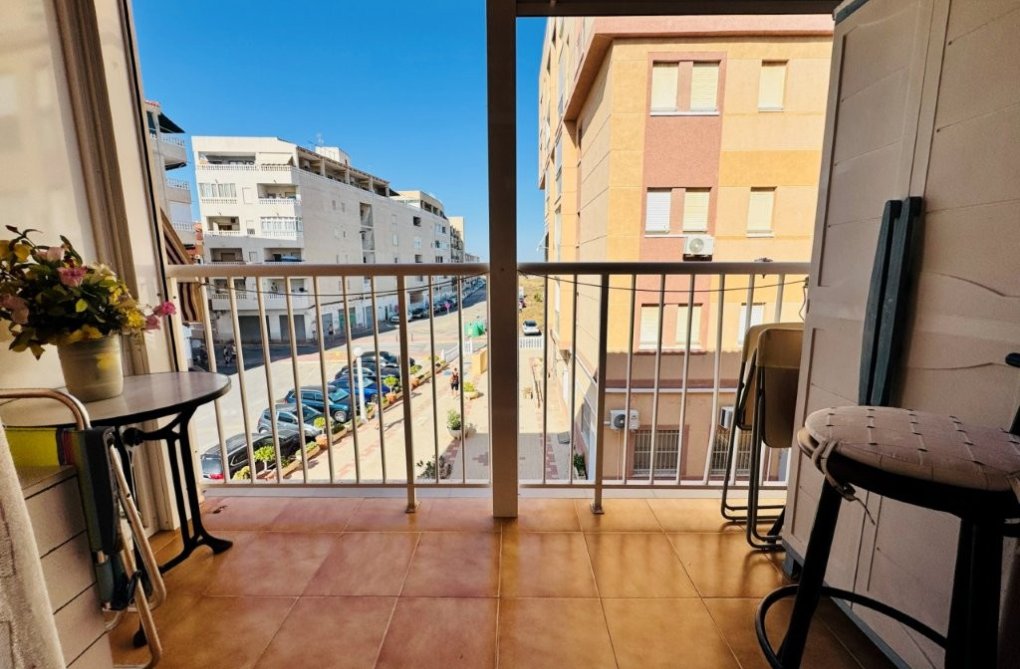 Wiederverkauf - Wohnung - La Mata - Costa Blanca