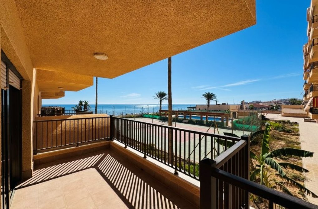 Wiederverkauf - Wohnung - La Mata - Costa Blanca