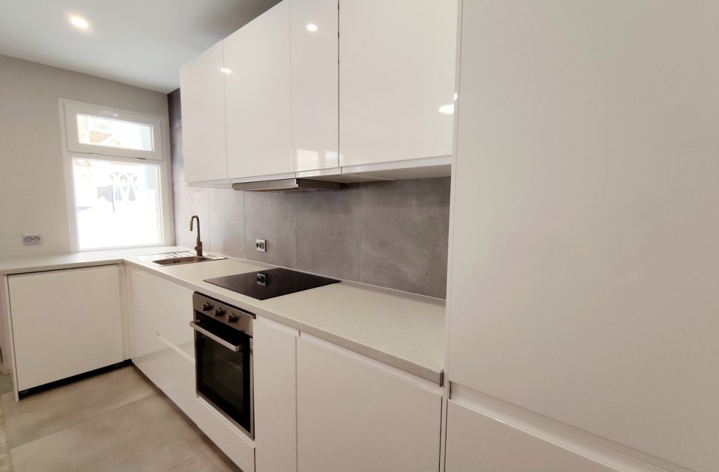 Wiederverkauf - Wohnung - La Mata - Costa Blanca