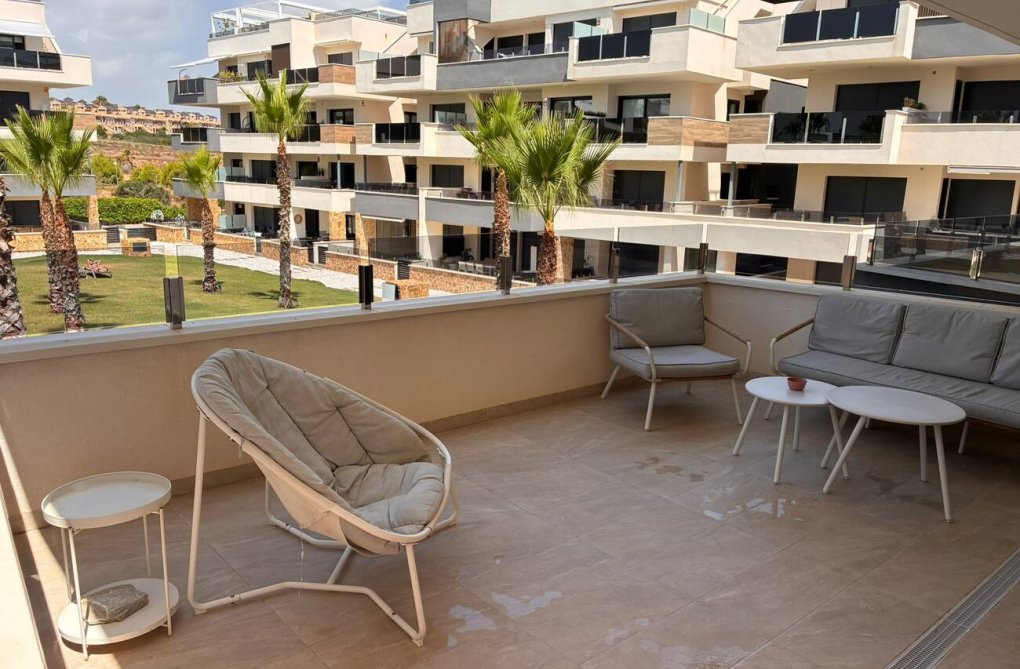 Wiederverkauf - Wohnung - Los Almendros (Orihuela-Costa) - Costa Blanca