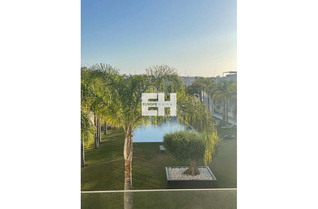 Wiederverkauf - Wohnung - Los Balcones - Costa Blanca